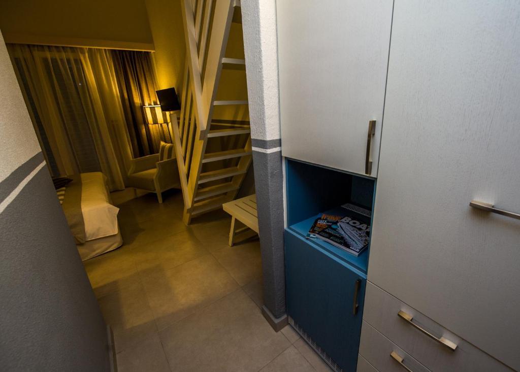 Alkyon Hotel Patitiri  Bilik gambar