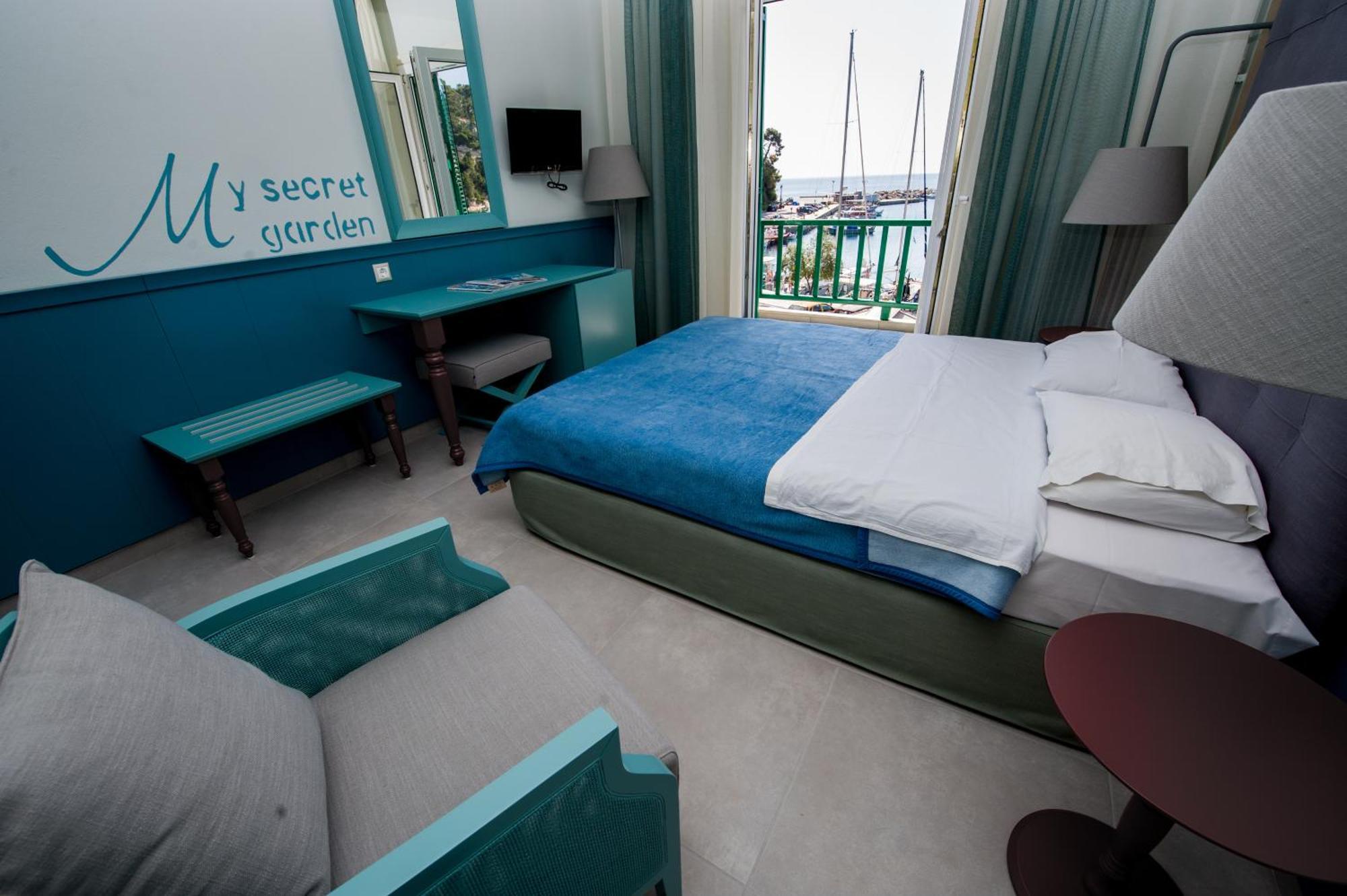 Alkyon Hotel Patitiri  Luaran gambar